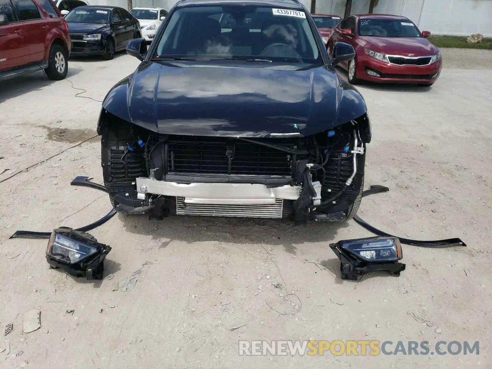 9 Photograph of a damaged car WA1BAAFY5M2004123 AUDI Q5 2021