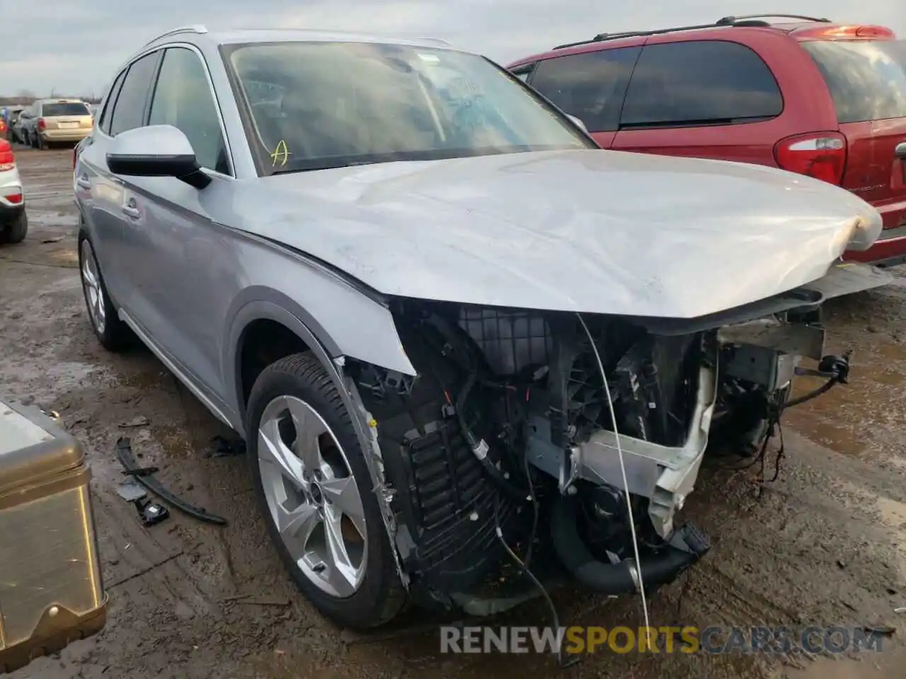 1 Photograph of a damaged car WA1BAAFY5M2007667 AUDI Q5 2021