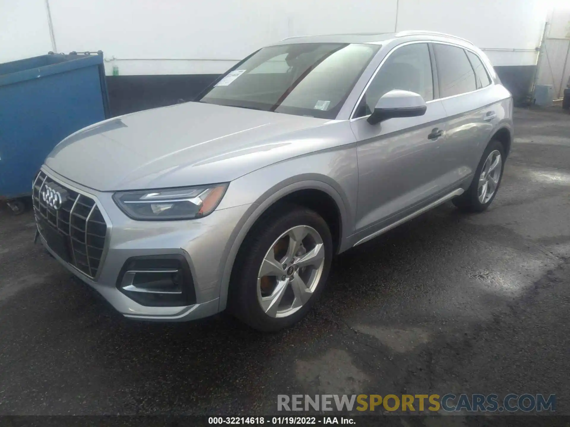 2 Photograph of a damaged car WA1BAAFY5M2014053 AUDI Q5 2021