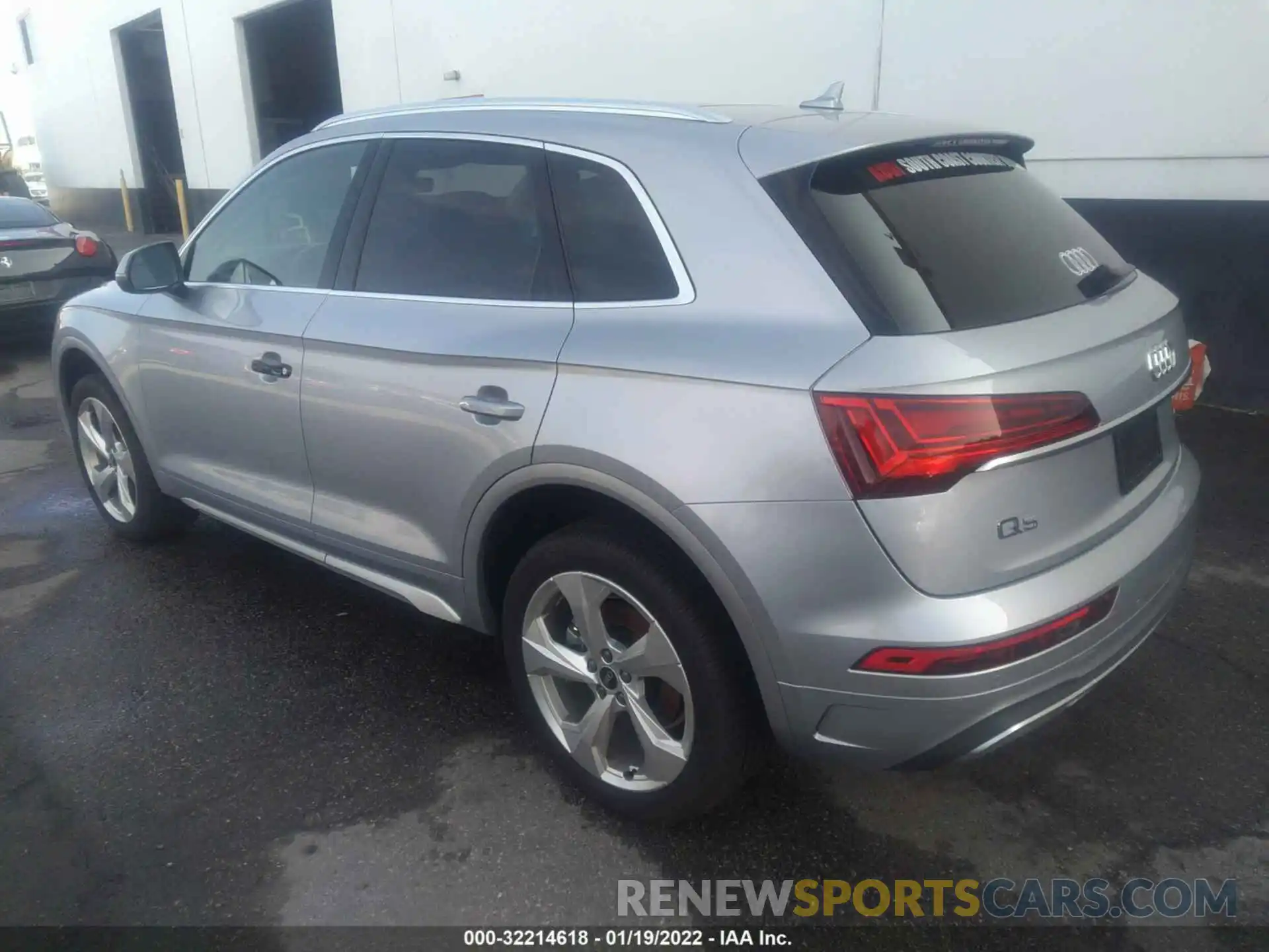 3 Фотография поврежденного автомобиля WA1BAAFY5M2014053 AUDI Q5 2021