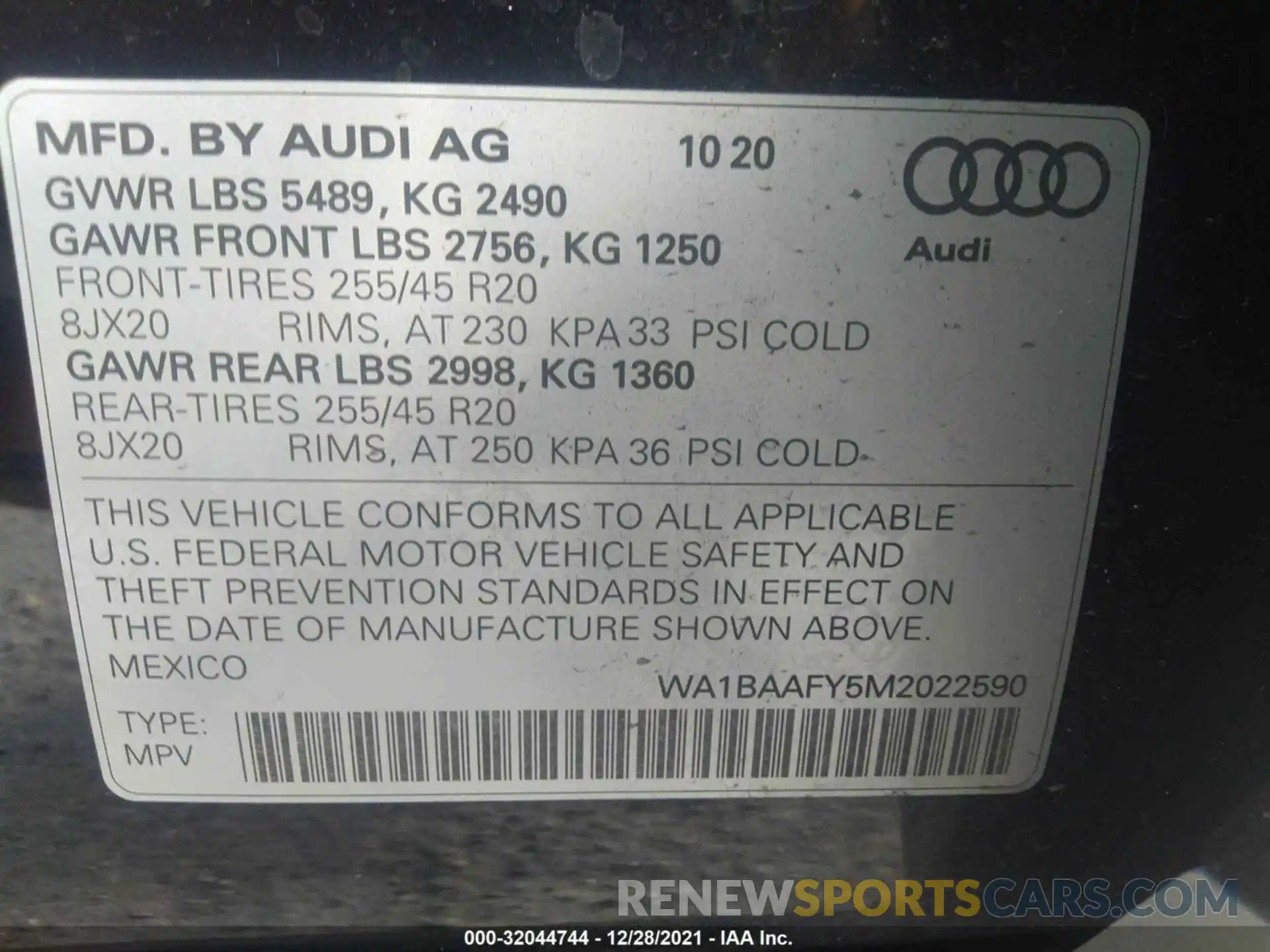 9 Photograph of a damaged car WA1BAAFY5M2022590 AUDI Q5 2021