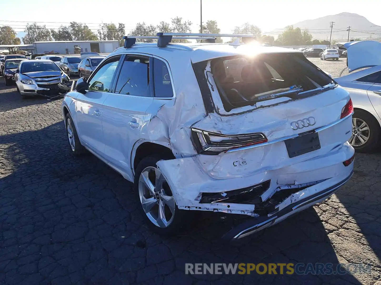 3 Photograph of a damaged car WA1BAAFY5M2029149 AUDI Q5 2021