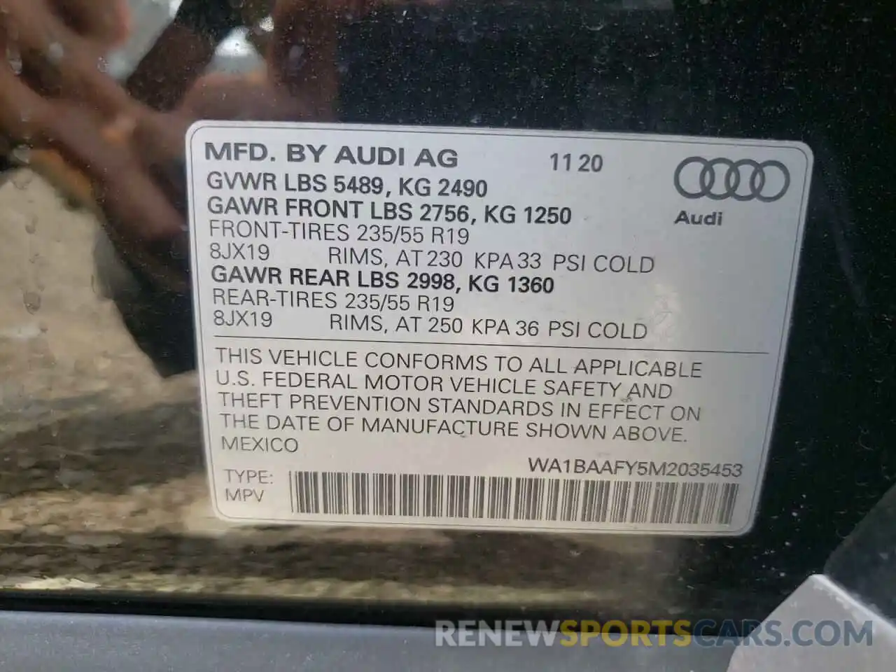 10 Photograph of a damaged car WA1BAAFY5M2035453 AUDI Q5 2021