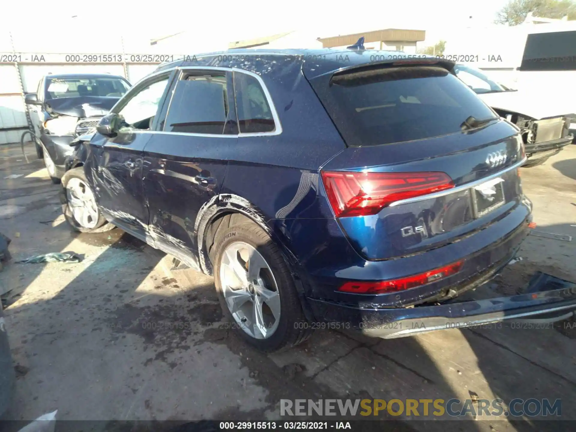 3 Photograph of a damaged car WA1BAAFY5M2042550 AUDI Q5 2021