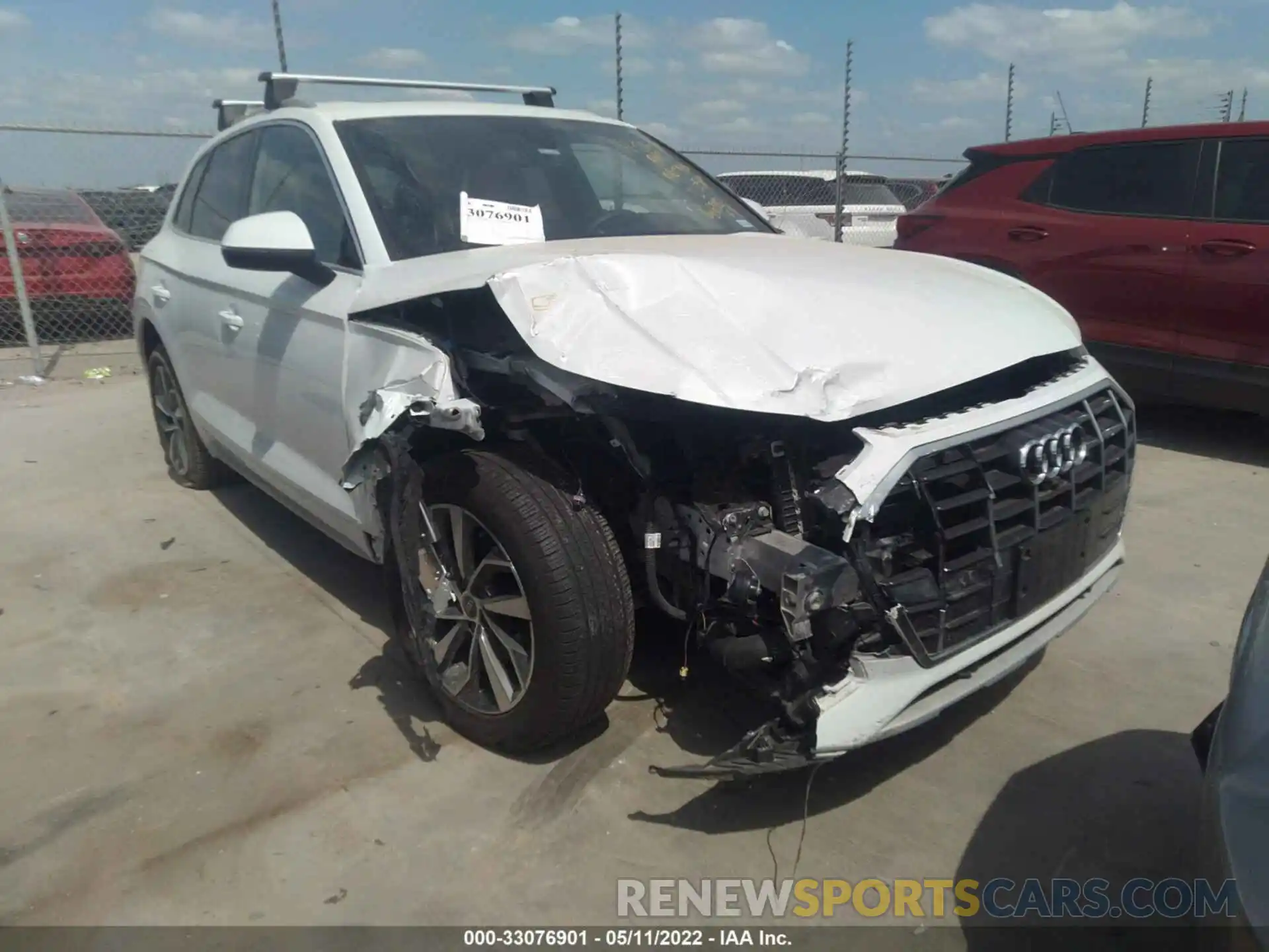 1 Photograph of a damaged car WA1BAAFY5M2043214 AUDI Q5 2021