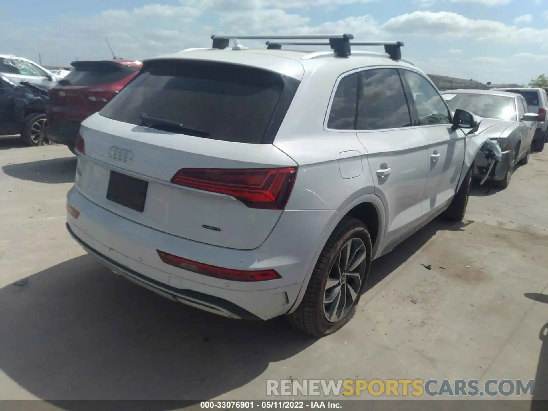 4 Фотография поврежденного автомобиля WA1BAAFY5M2043214 AUDI Q5 2021