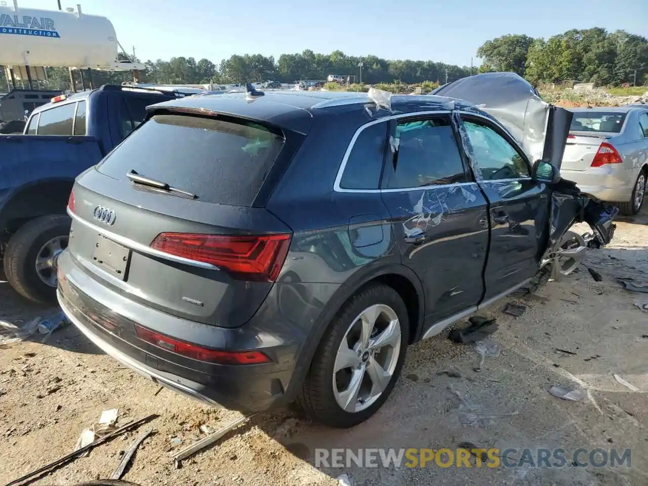 4 Фотография поврежденного автомобиля WA1BAAFY5M2046369 AUDI Q5 2021