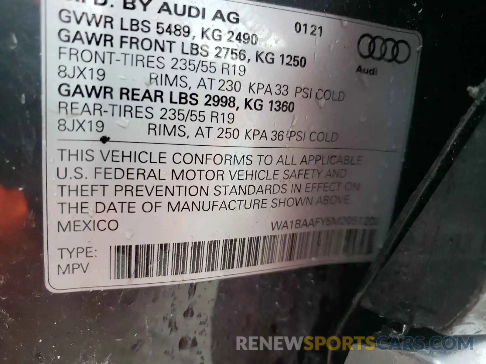 10 Photograph of a damaged car WA1BAAFY5M2051202 AUDI Q5 2021