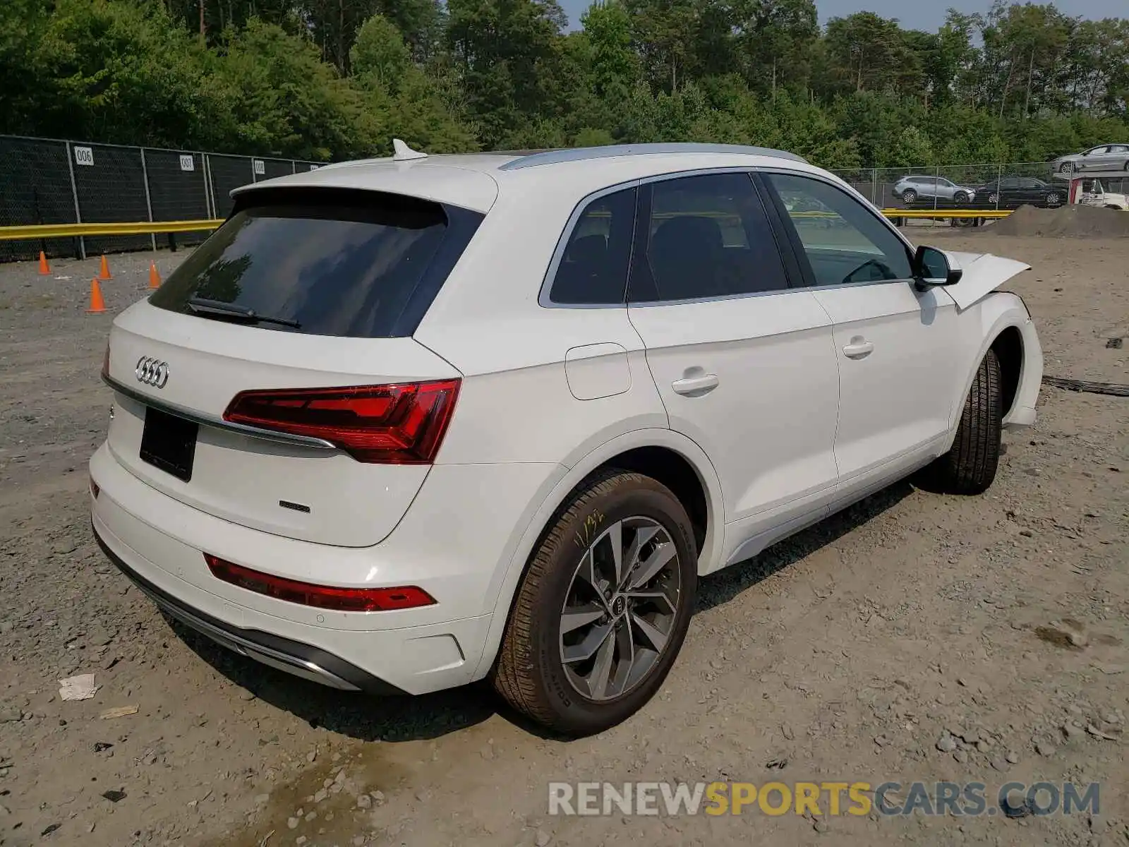 4 Фотография поврежденного автомобиля WA1BAAFY5M2069229 AUDI Q5 2021