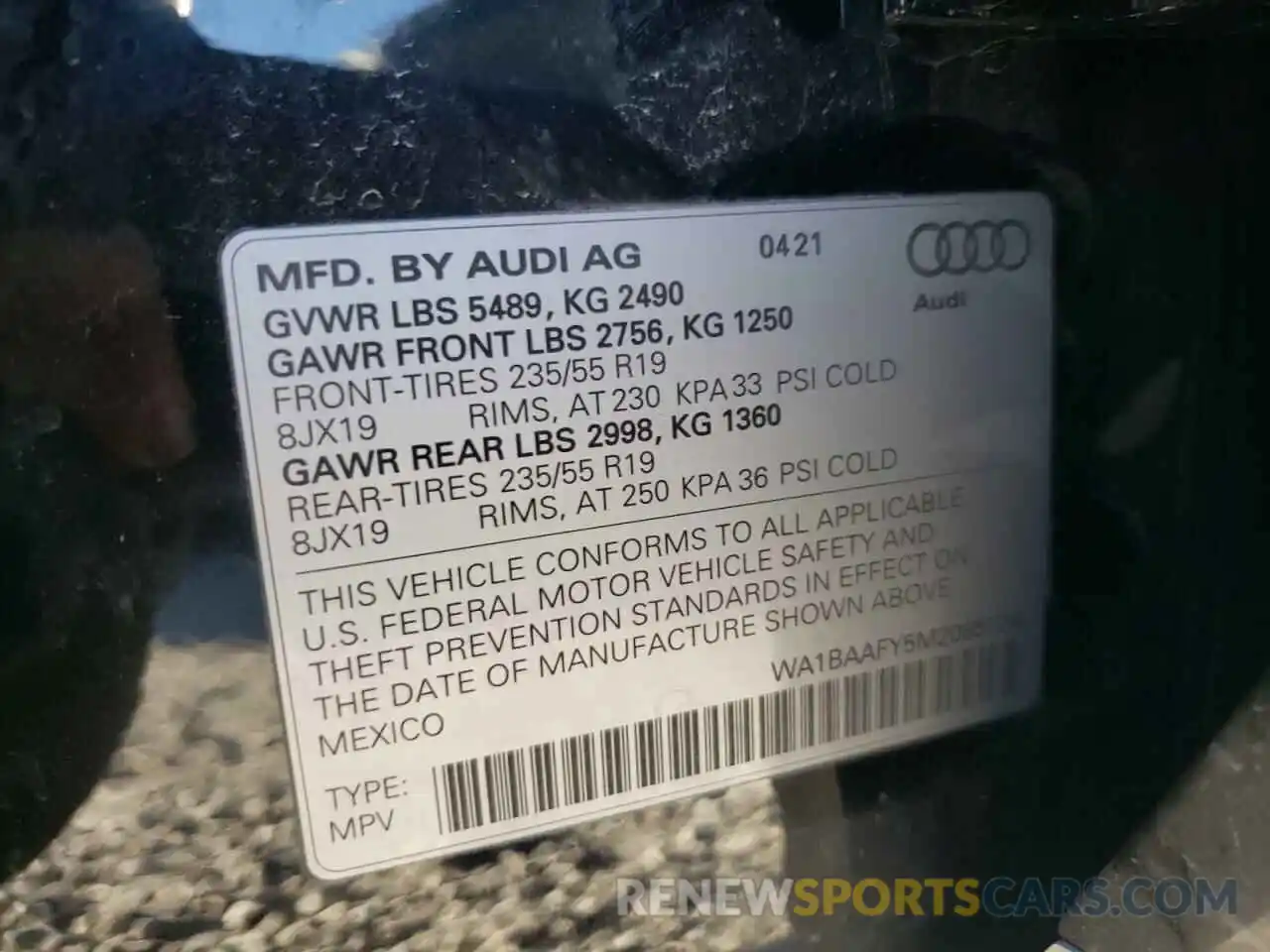 10 Photograph of a damaged car WA1BAAFY5M2085124 AUDI Q5 2021