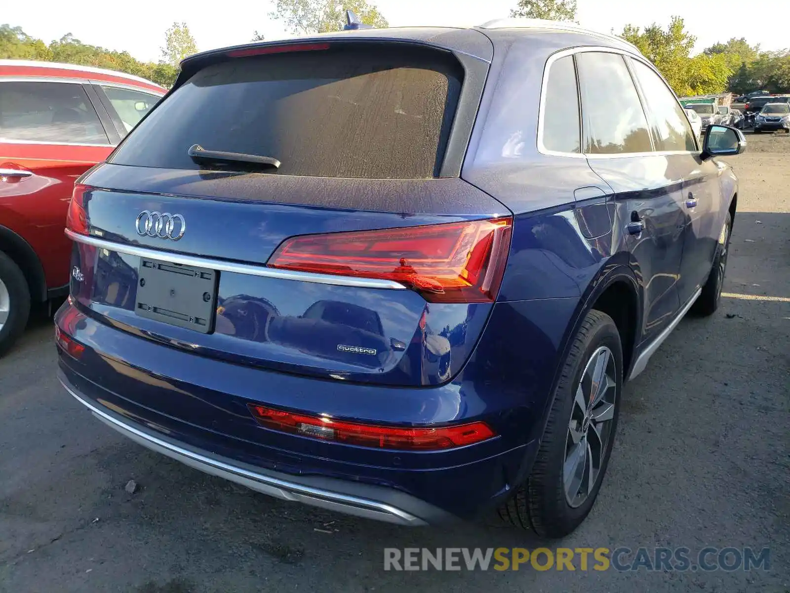 4 Фотография поврежденного автомобиля WA1BAAFY5M2085527 AUDI Q5 2021