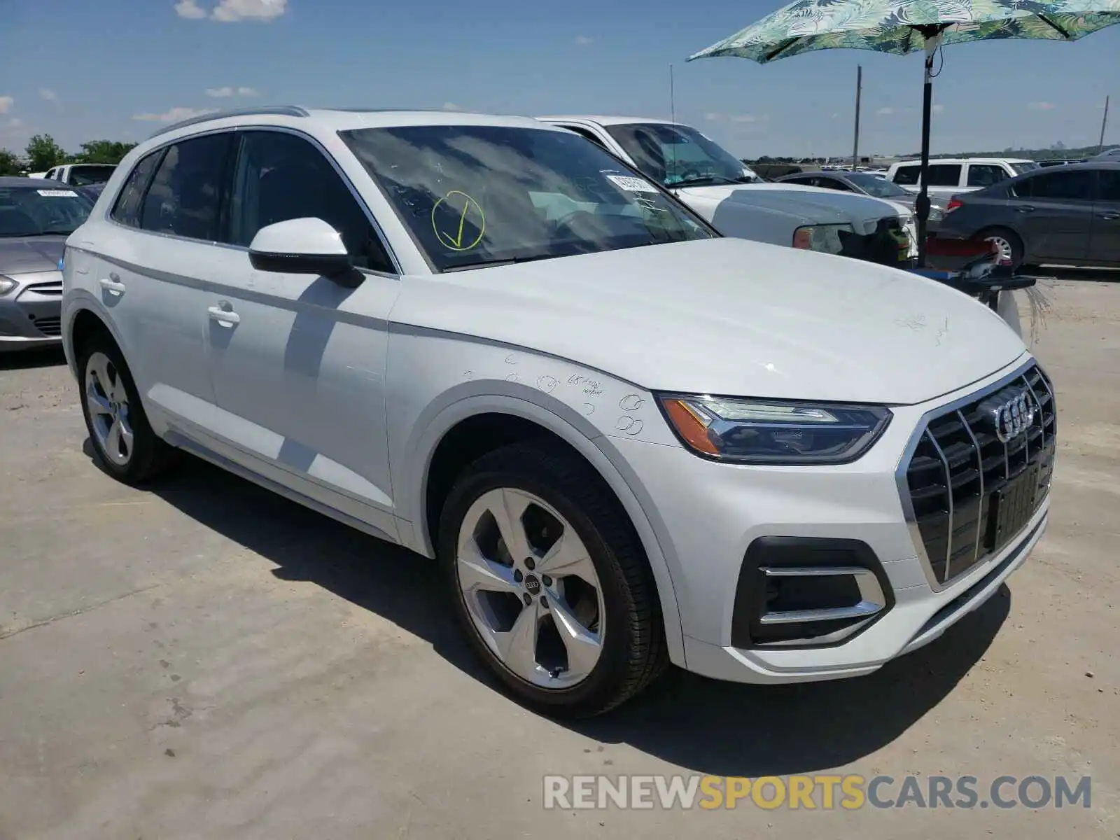 1 Photograph of a damaged car WA1BAAFY6M2019987 AUDI Q5 2021