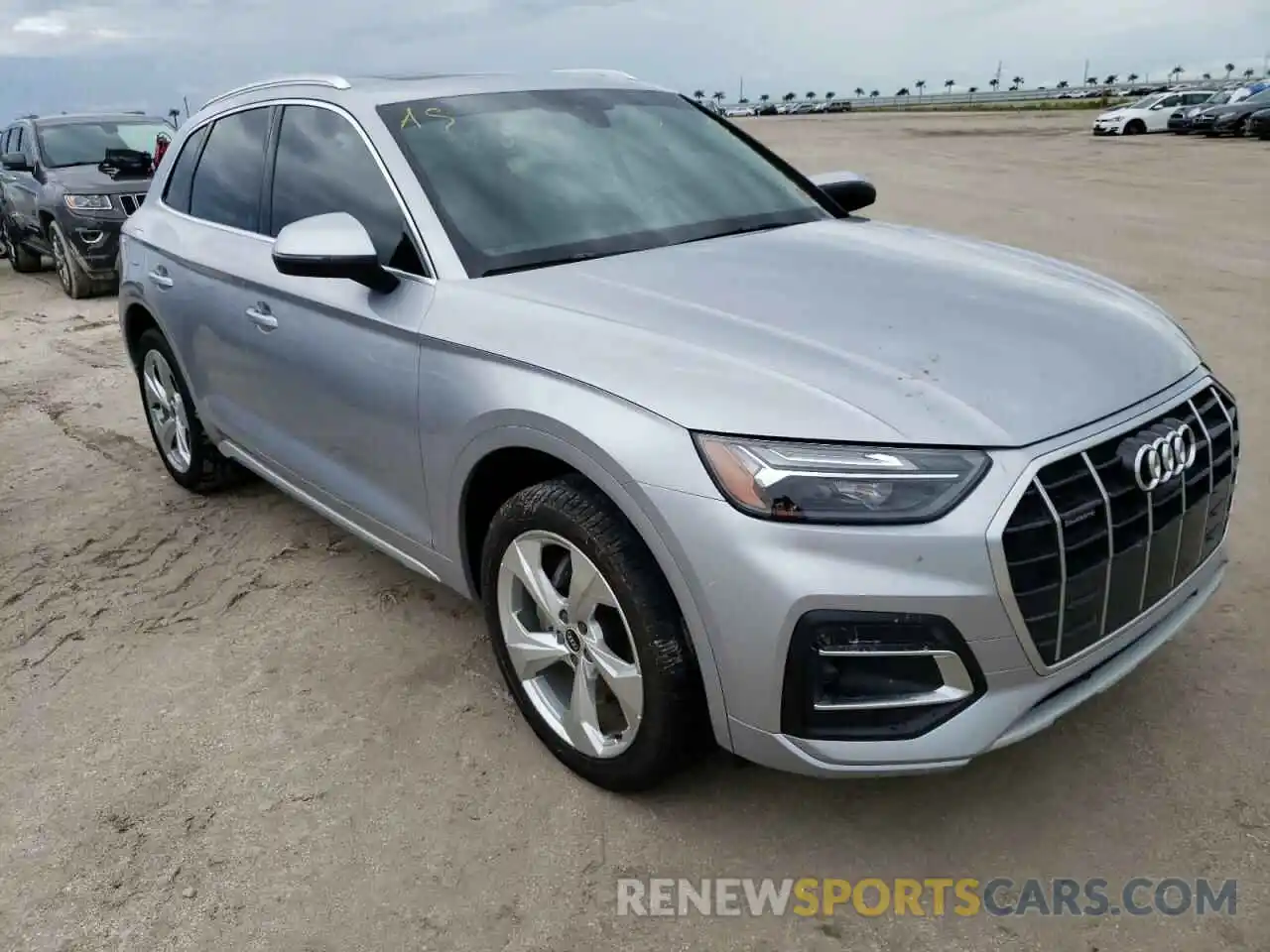 1 Photograph of a damaged car WA1BAAFY6M2090879 AUDI Q5 2021