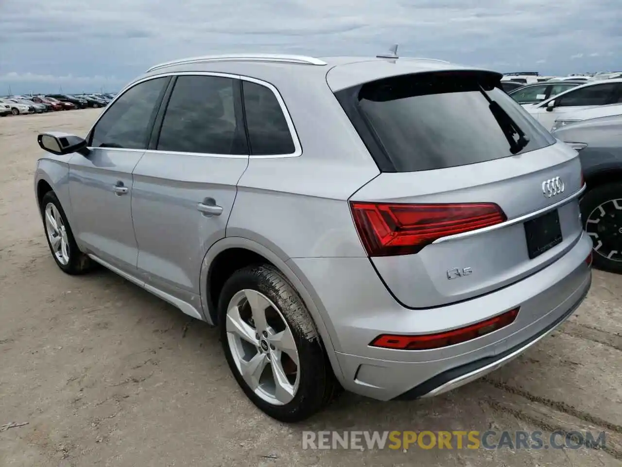 3 Photograph of a damaged car WA1BAAFY6M2090879 AUDI Q5 2021