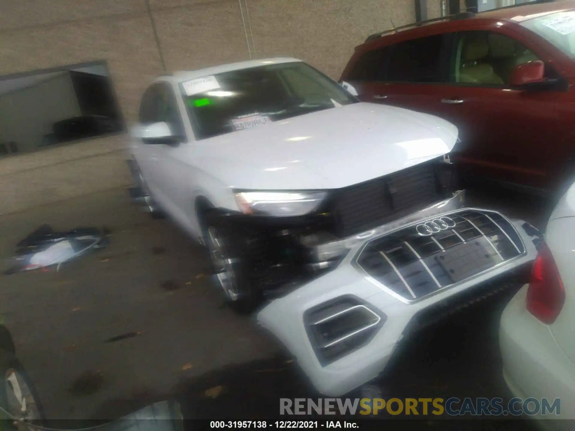 1 Photograph of a damaged car WA1BAAFY7M2057633 AUDI Q5 2021