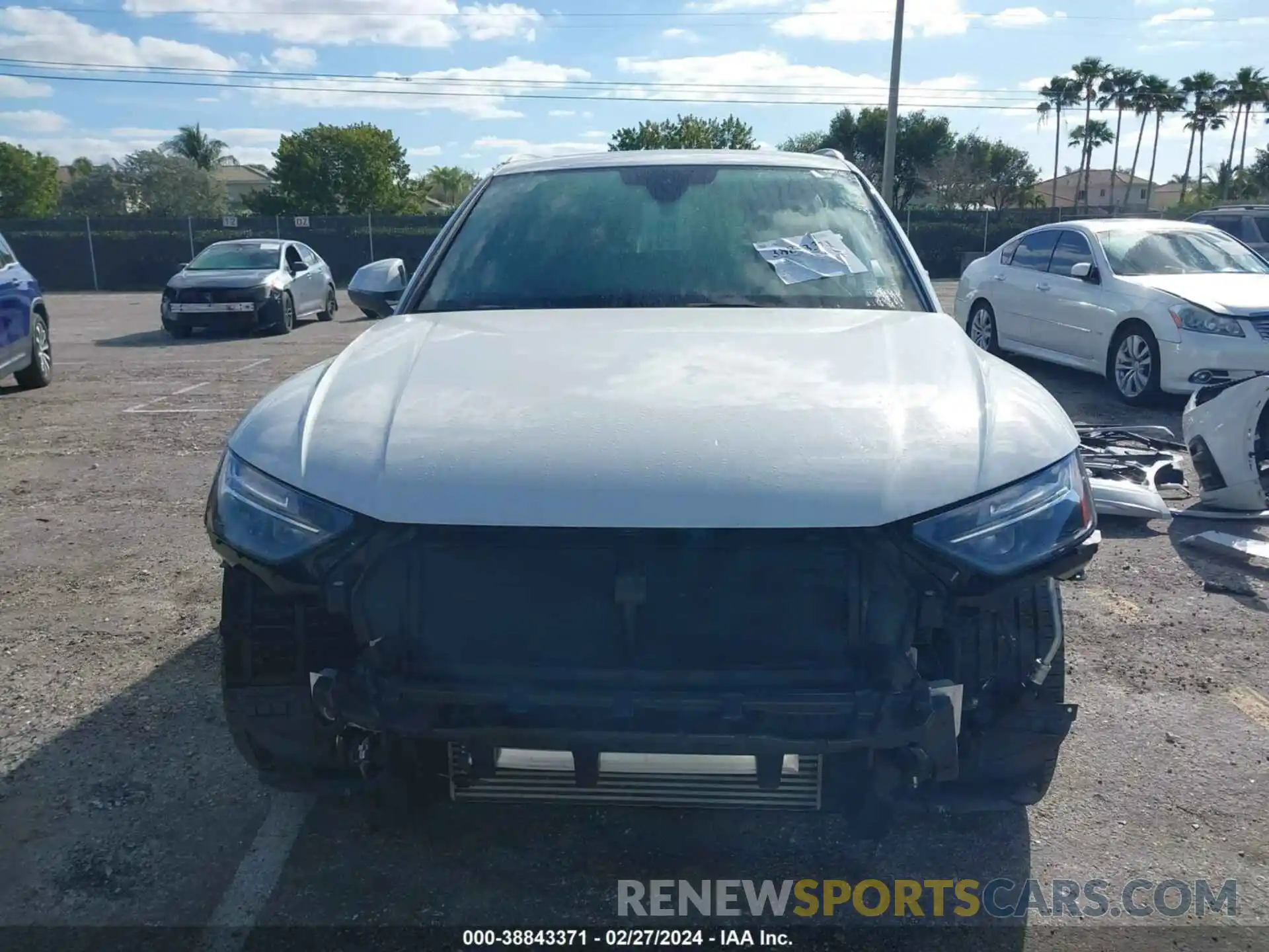 13 Photograph of a damaged car WA1BAAFY7M2060175 AUDI Q5 2021