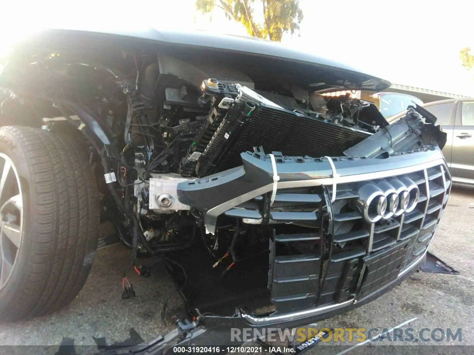 6 Photograph of a damaged car WA1BAAFY7M2065814 AUDI Q5 2021