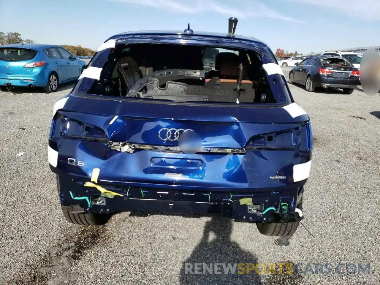 9 Photograph of a damaged car WA1BAAFY7M2082175 AUDI Q5 2021