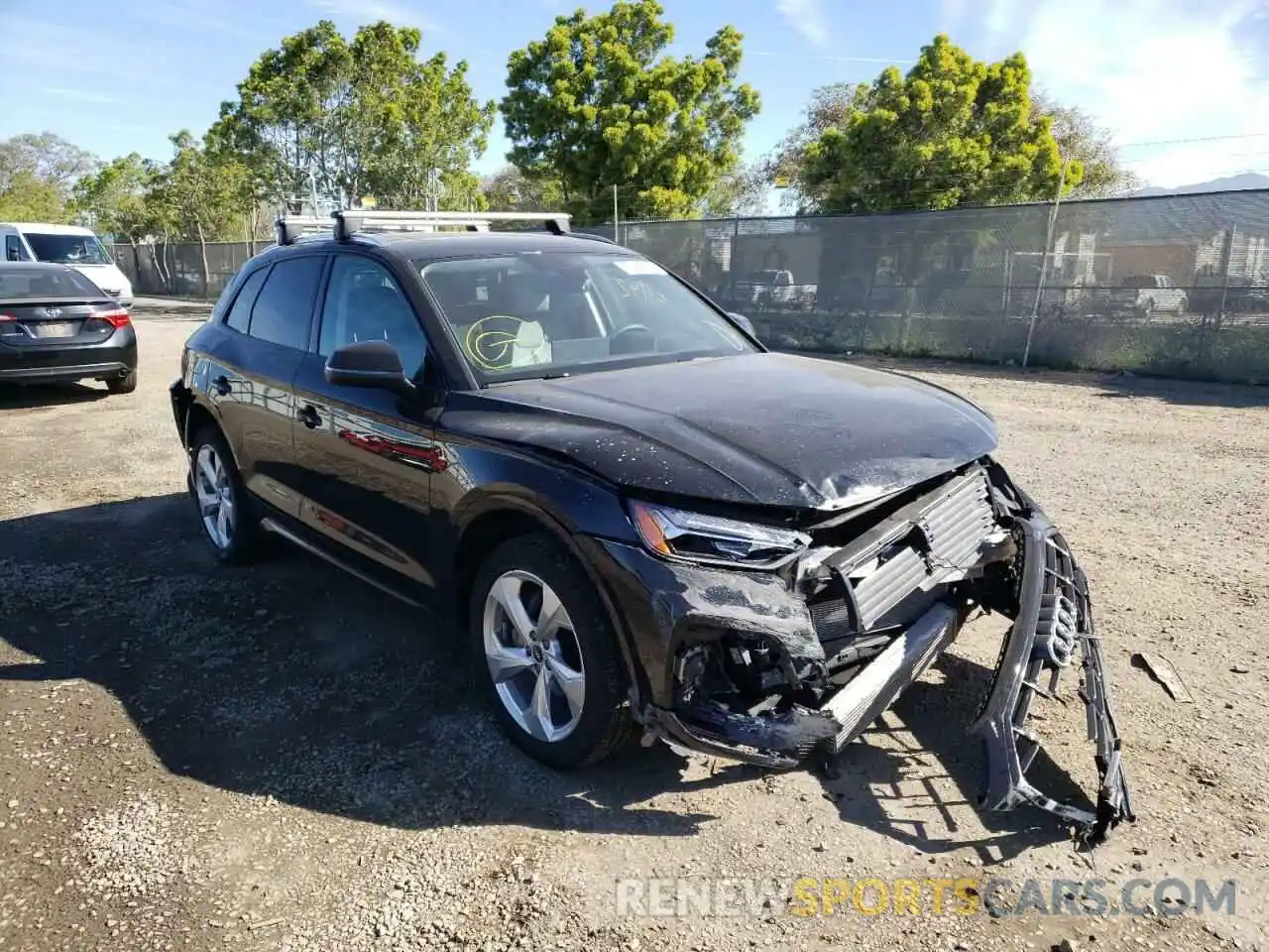 1 Photograph of a damaged car WA1BAAFY8M2007355 AUDI Q5 2021