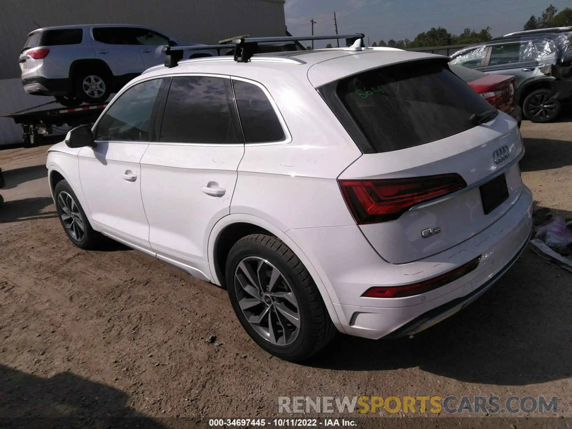 3 Photograph of a damaged car WA1BAAFY8M2018825 AUDI Q5 2021