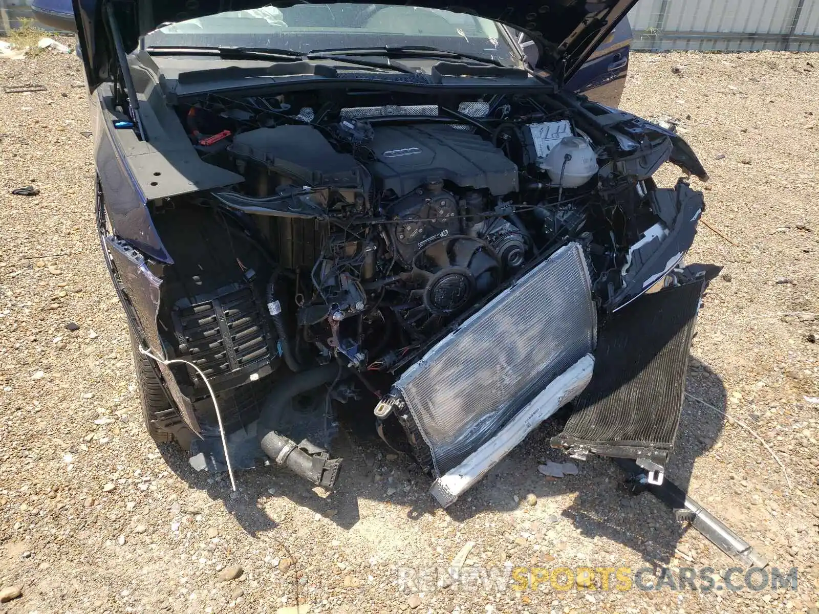 9 Photograph of a damaged car WA1BAAFY8M2092665 AUDI Q5 2021