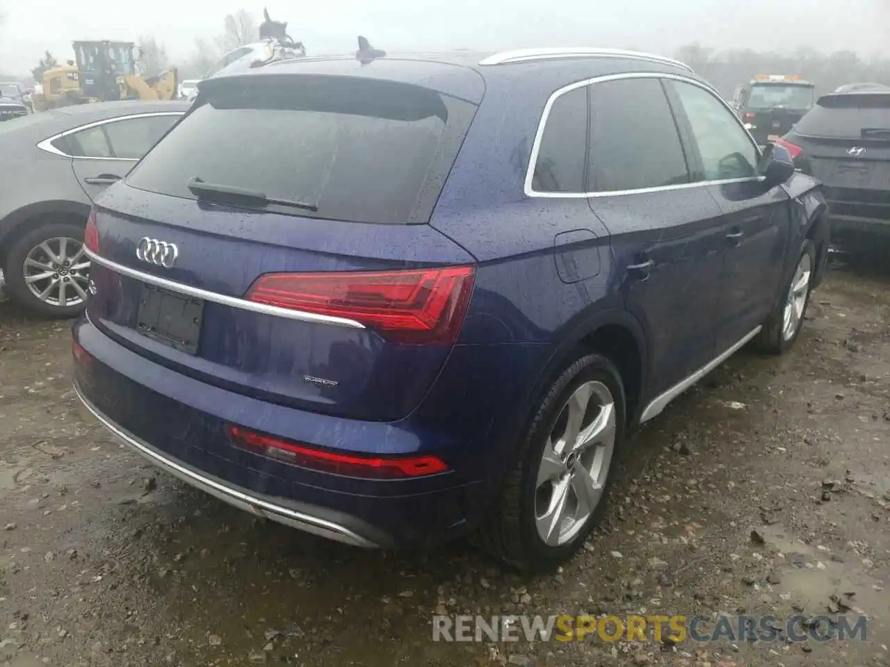 4 Photograph of a damaged car WA1BAAFY8M2108976 AUDI Q5 2021