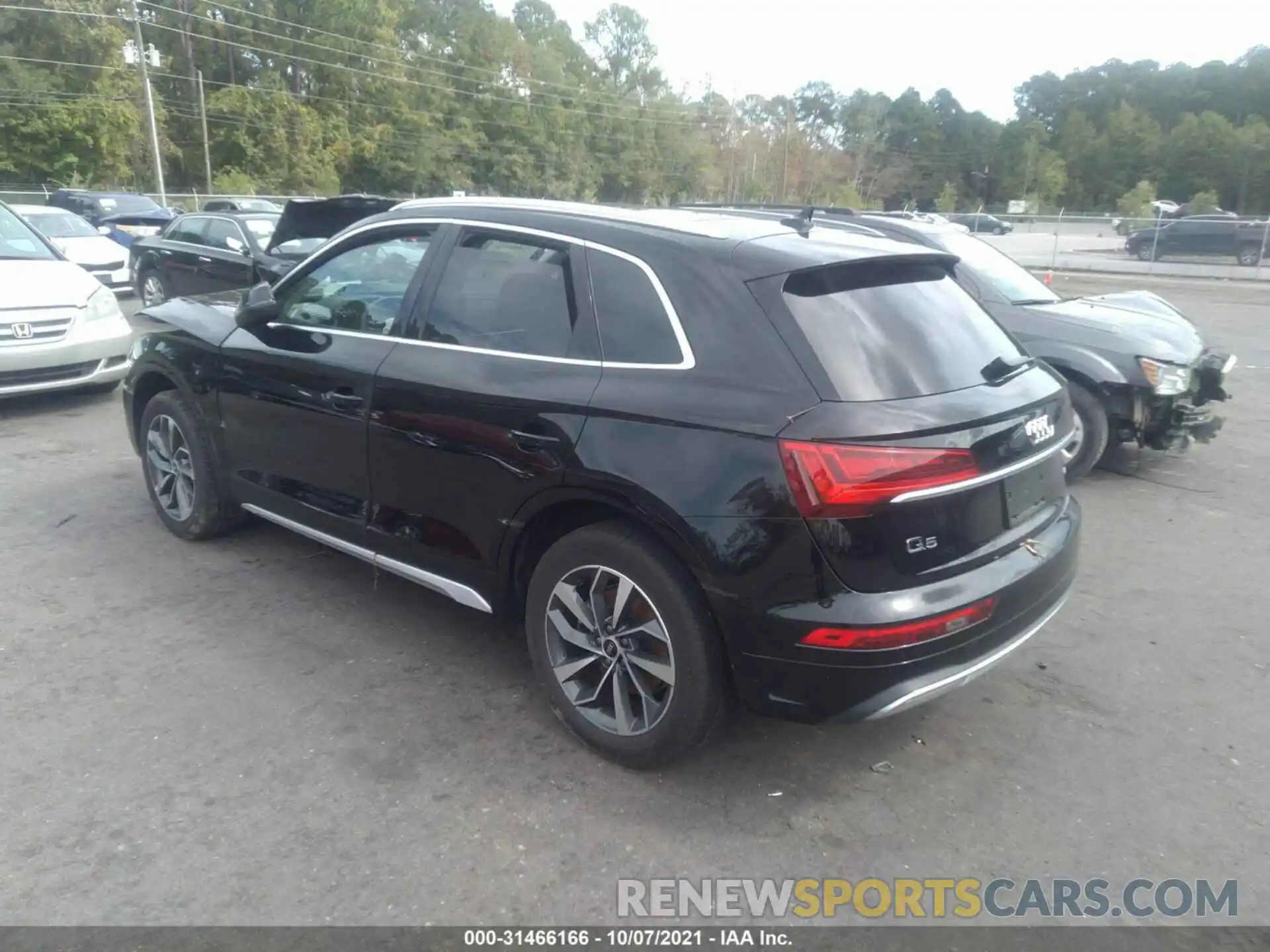 3 Фотография поврежденного автомобиля WA1BAAFY9M2013410 AUDI Q5 2021