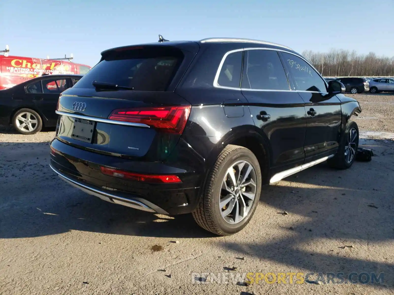 4 Photograph of a damaged car WA1BAAFY9M2024388 AUDI Q5 2021