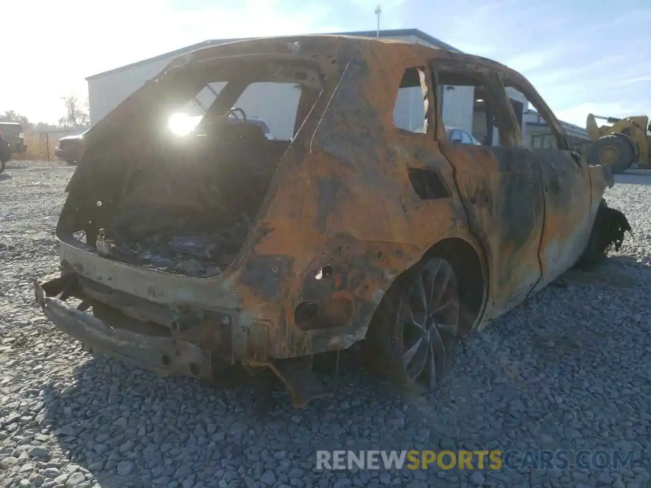 4 Photograph of a damaged car WA1BAAFY9M2067127 AUDI Q5 2021