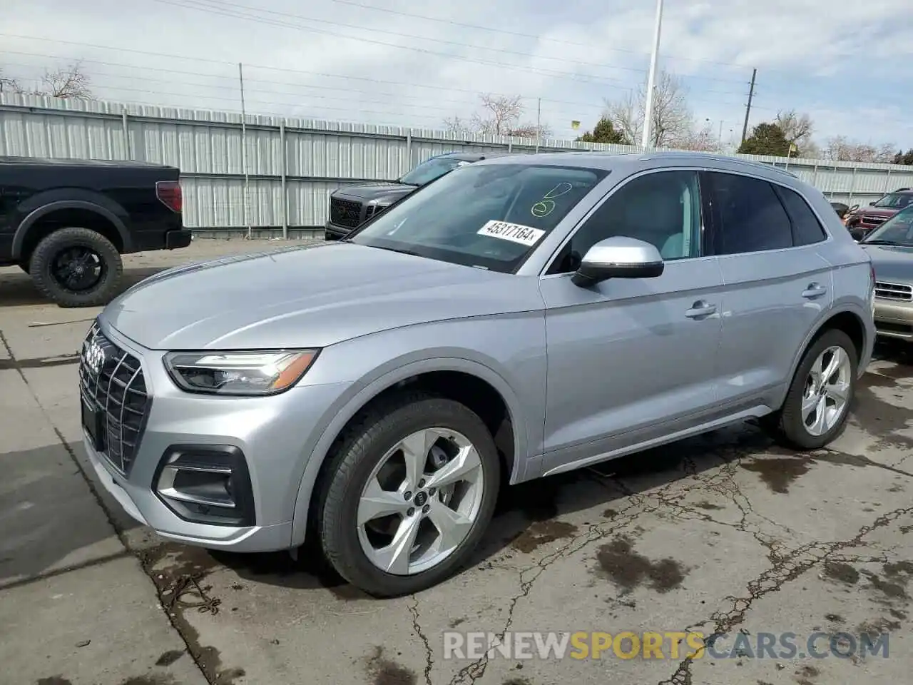 1 Photograph of a damaged car WA1BAAFY9M2110980 AUDI Q5 2021