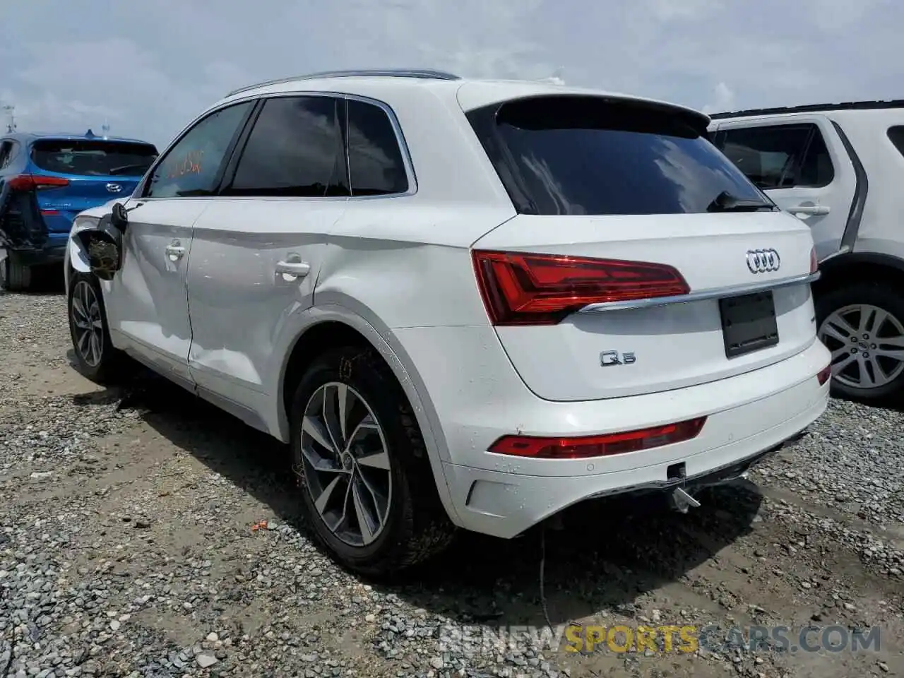 3 Фотография поврежденного автомобиля WA1BAAFYXM2051289 AUDI Q5 2021