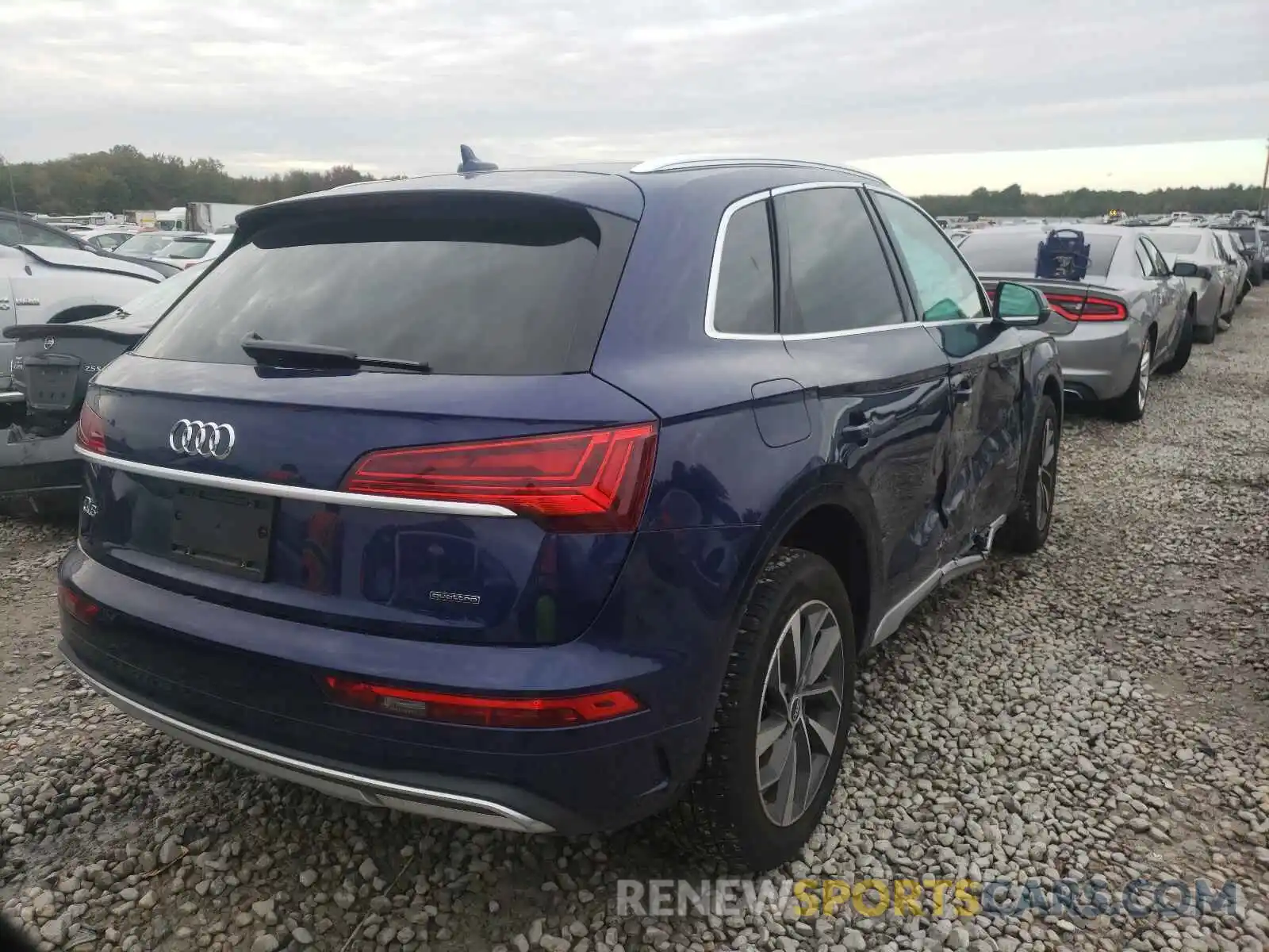 4 Фотография поврежденного автомобиля WA1BAAFYXM2078153 AUDI Q5 2021