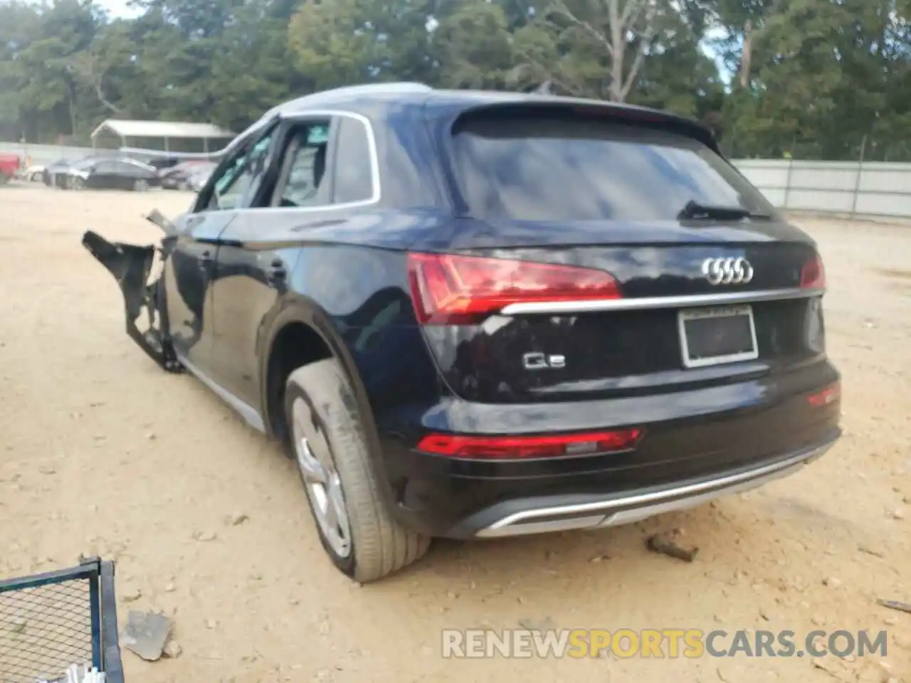 3 Photograph of a damaged car WA1BAAFYXM2101155 AUDI Q5 2021