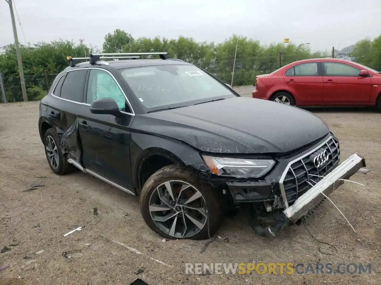 1 Photograph of a damaged car WA1BAAFYXM2106386 AUDI Q5 2021