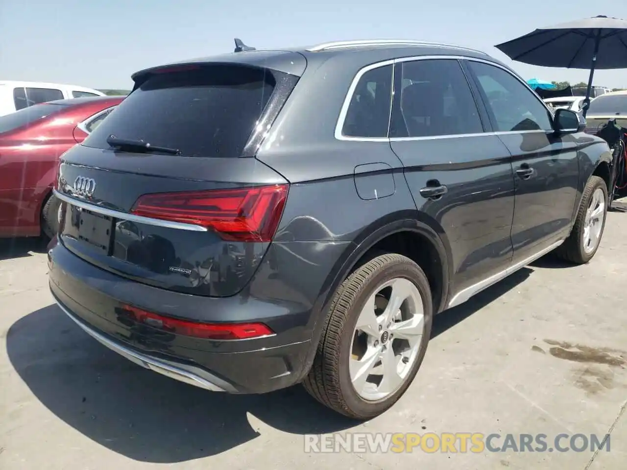 4 Фотография поврежденного автомобиля WA1BAAFYXM2112012 AUDI Q5 2021