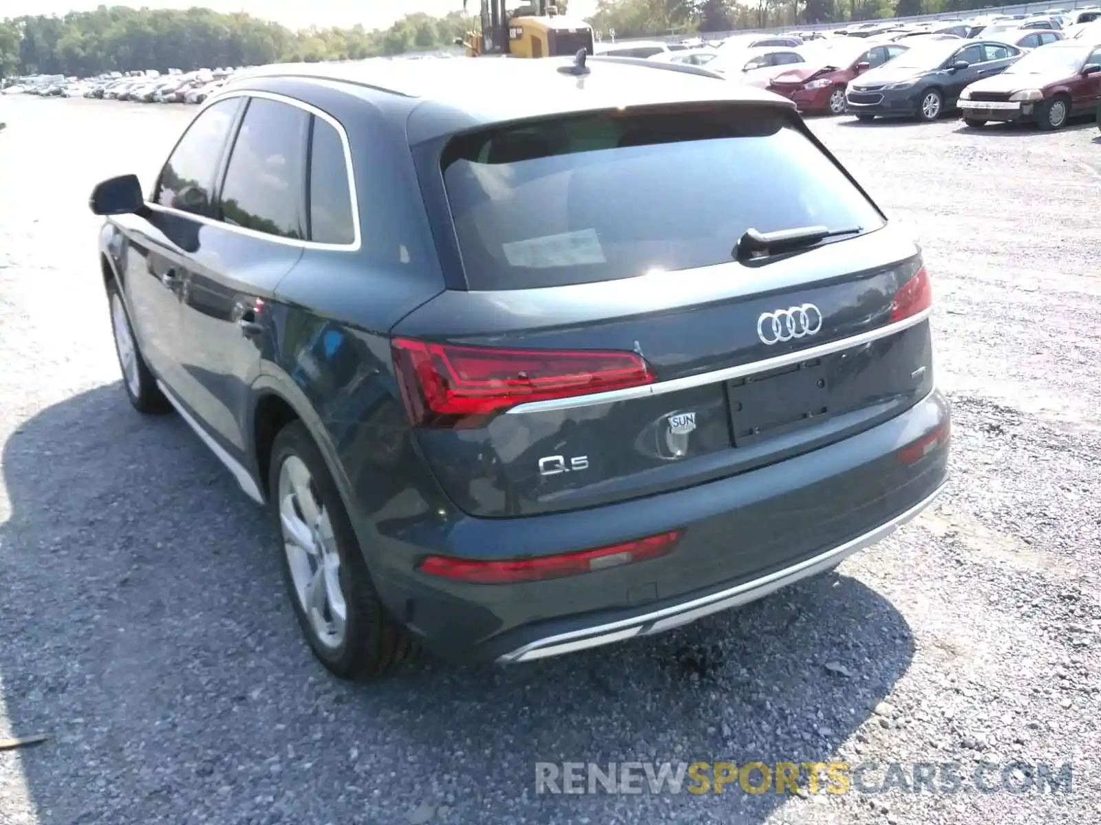 3 Photograph of a damaged car WA1BAAFYXM2114214 AUDI Q5 2021