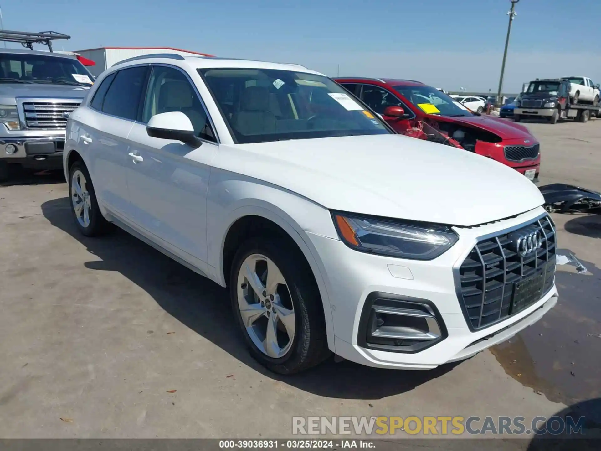 1 Photograph of a damaged car WA1CAAFY0M2053797 AUDI Q5 2021