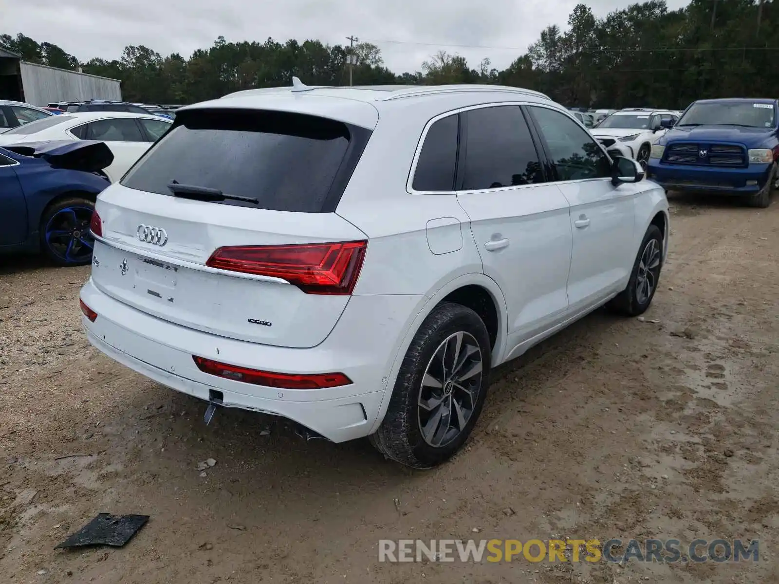 4 Photograph of a damaged car WA1CAAFY0M2079008 AUDI Q5 2021