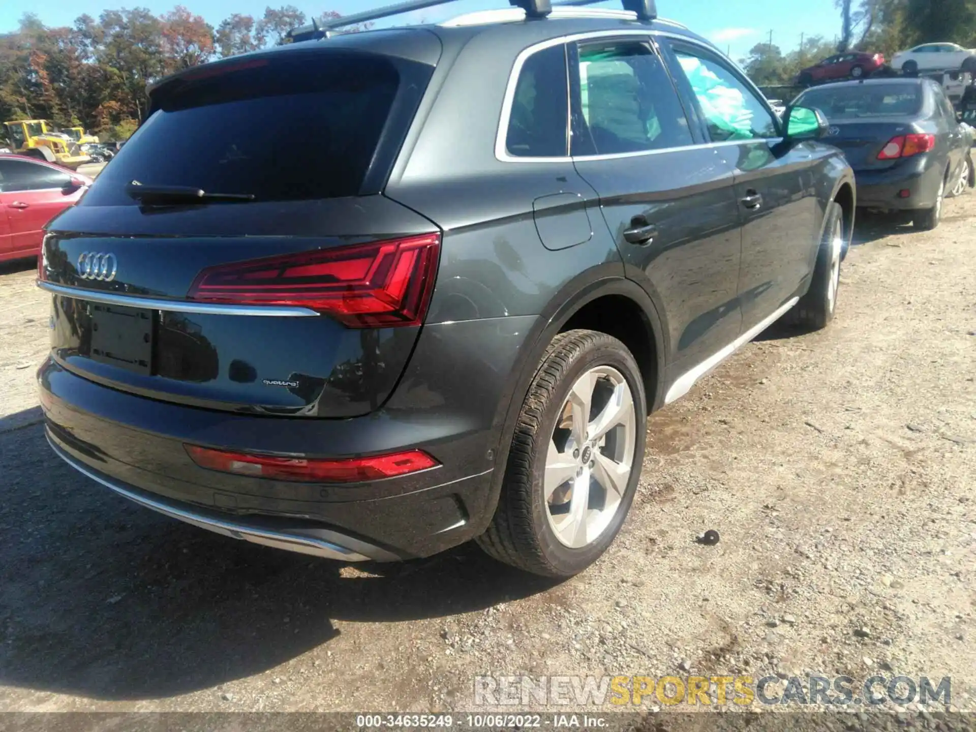 4 Photograph of a damaged car WA1CAAFY2M2088339 AUDI Q5 2021