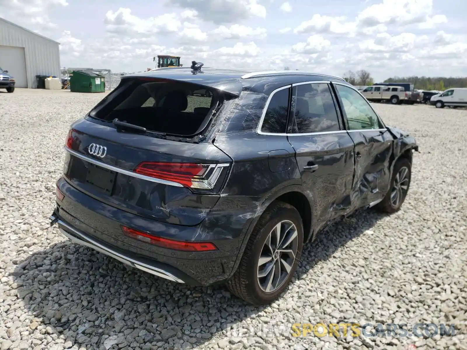 4 Фотография поврежденного автомобиля WA1CAAFY4M2024013 AUDI Q5 2021