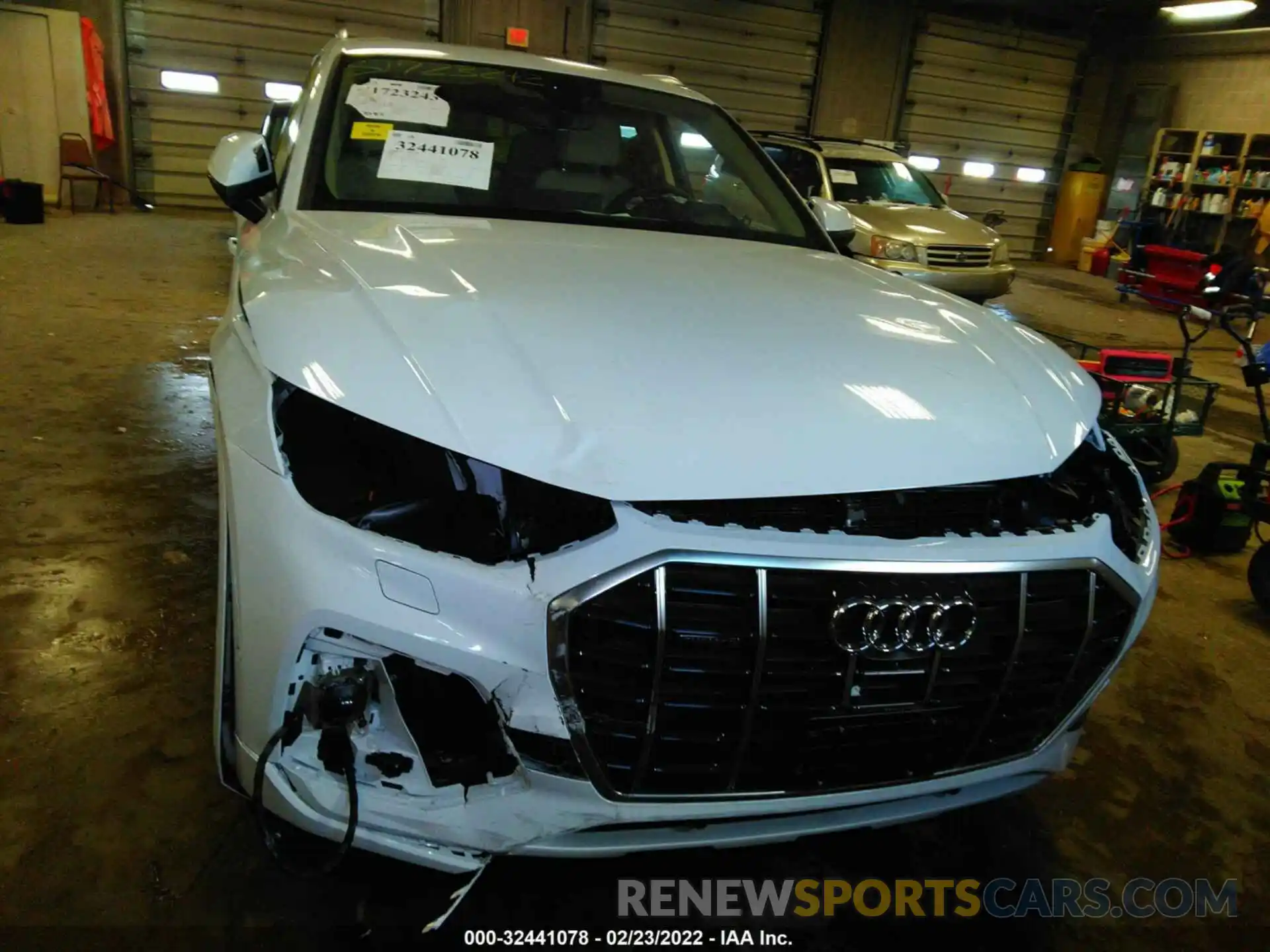 6 Photograph of a damaged car WA1CAAFY5M2058820 AUDI Q5 2021