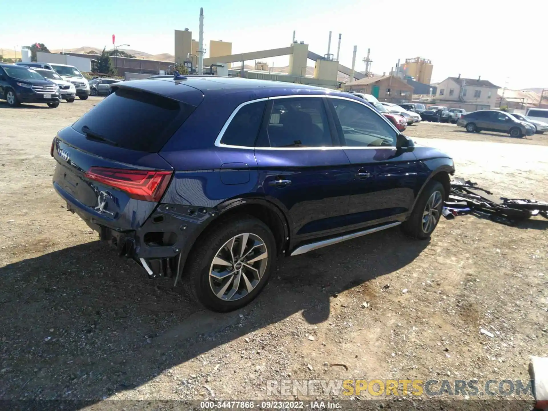 4 Photograph of a damaged car WA1CAAFY5M2062544 AUDI Q5 2021