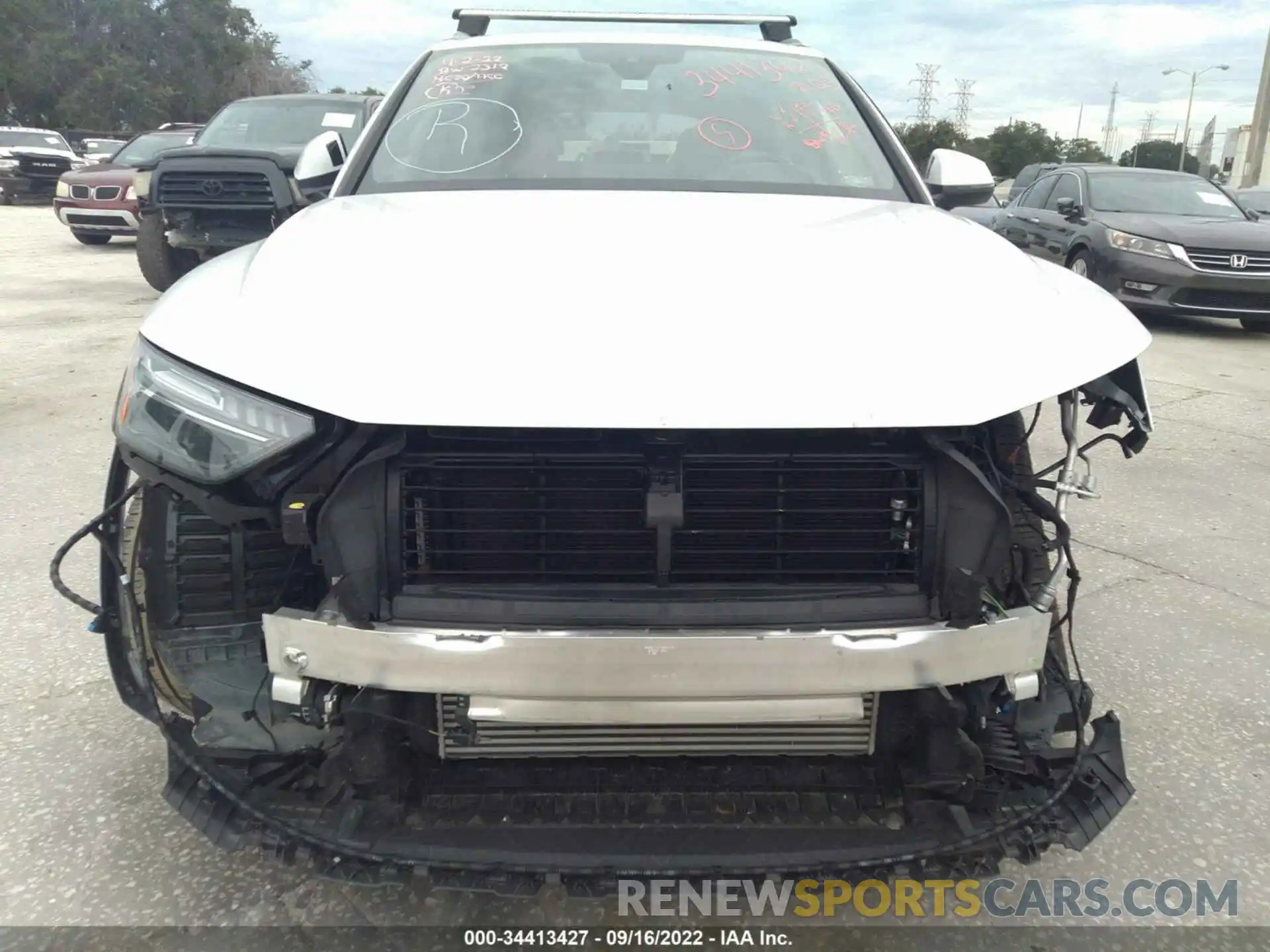 6 Photograph of a damaged car WA1CAAFY7M2056406 AUDI Q5 2021