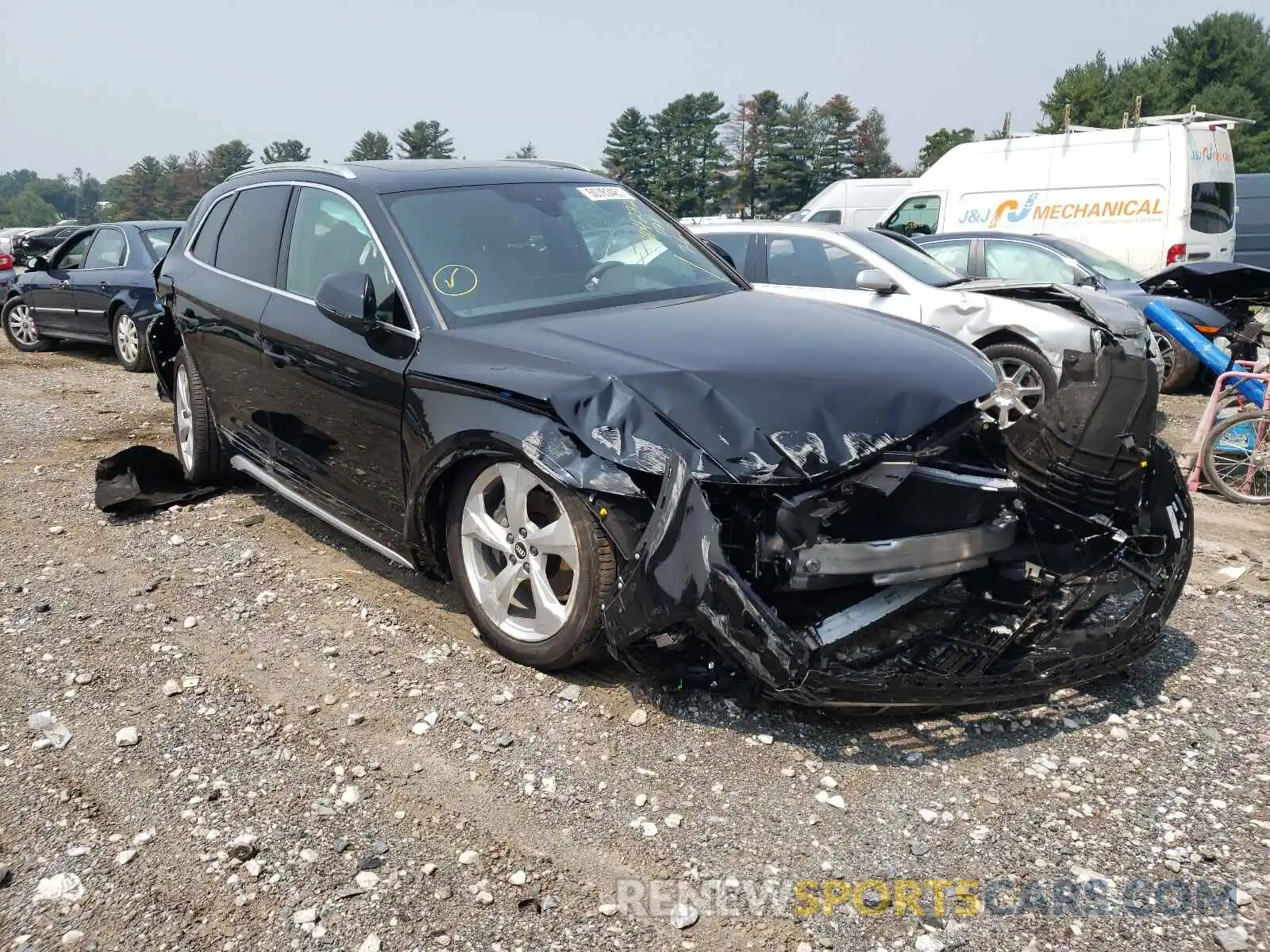 1 Photograph of a damaged car WA1CAAFY8M2011250 AUDI Q5 2021