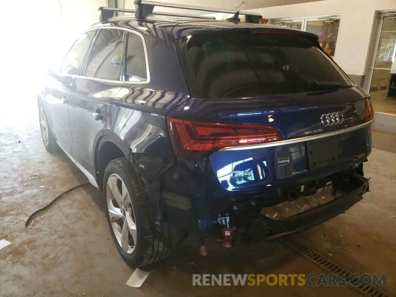 3 Фотография поврежденного автомобиля WA1CAAFY8M2021129 AUDI Q5 2021