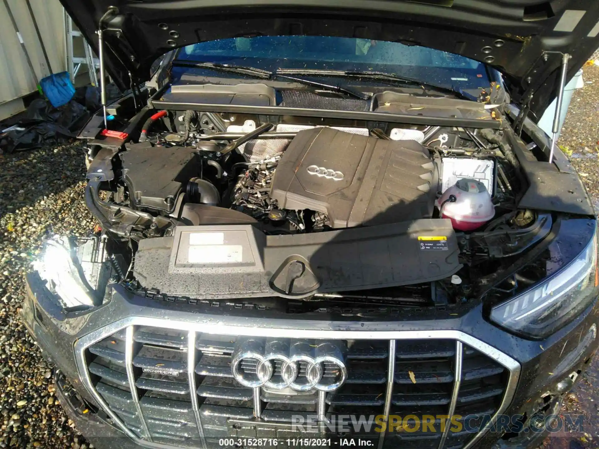 10 Photograph of a damaged car WA1CAAFY9M2058237 AUDI Q5 2021