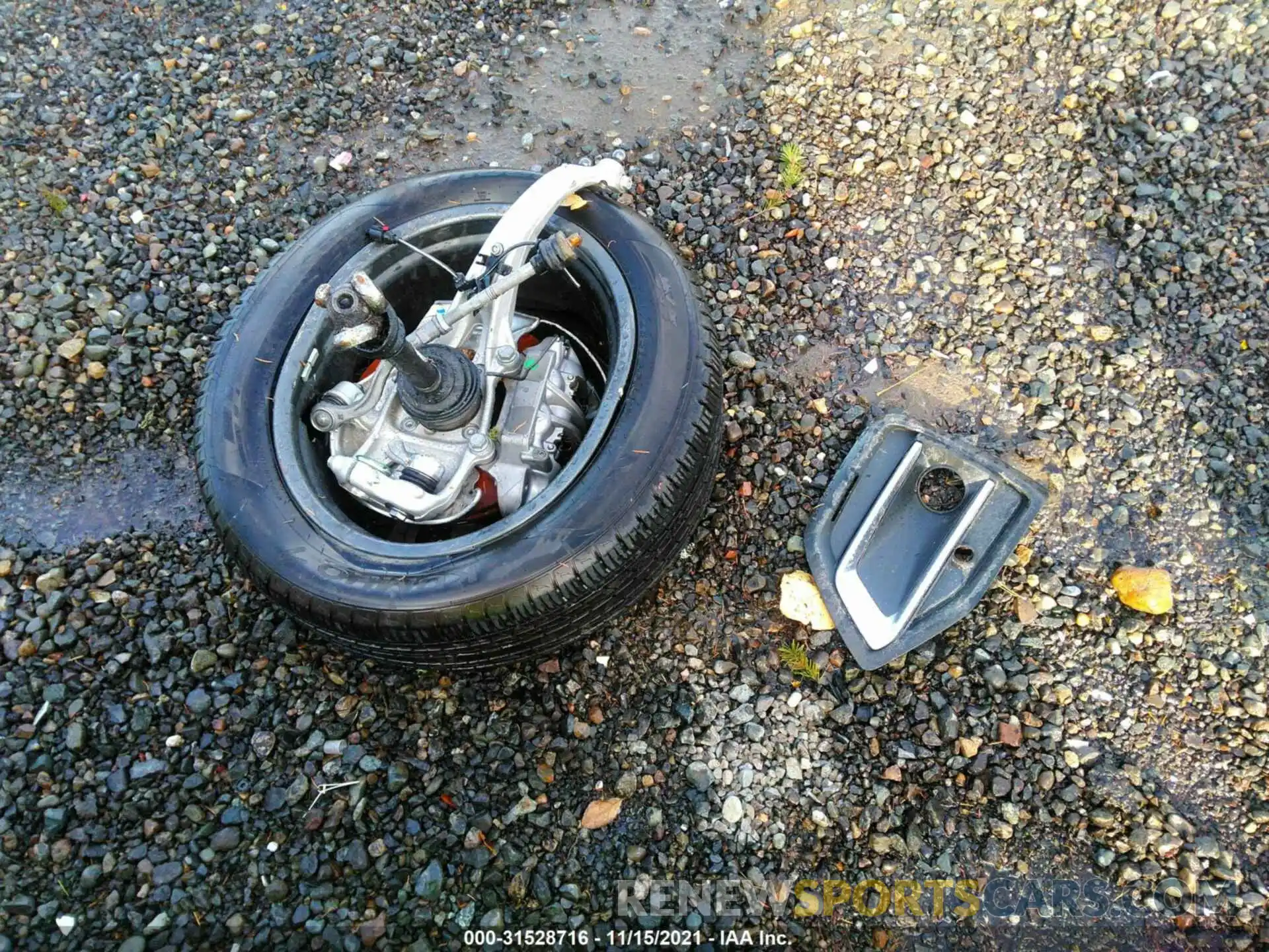 12 Photograph of a damaged car WA1CAAFY9M2058237 AUDI Q5 2021