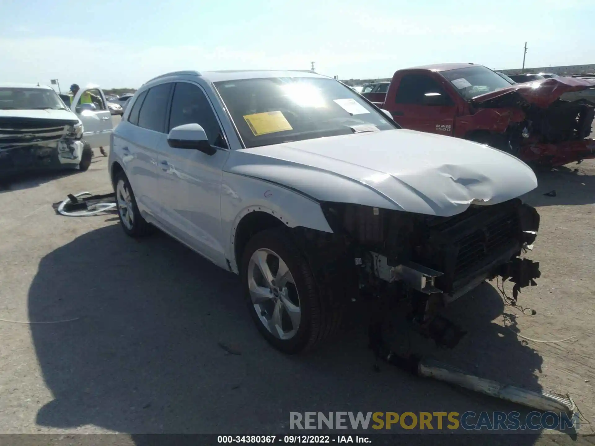 1 Photograph of a damaged car WA1CAAFY9M2080593 AUDI Q5 2021