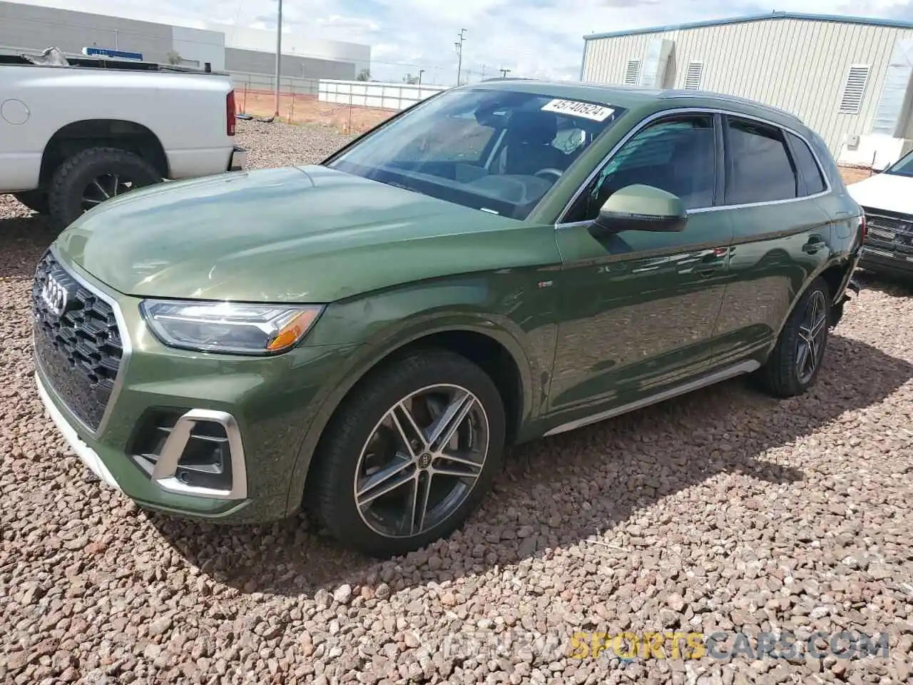 1 Photograph of a damaged car WA1E2AFY1M2070131 AUDI Q5 2021