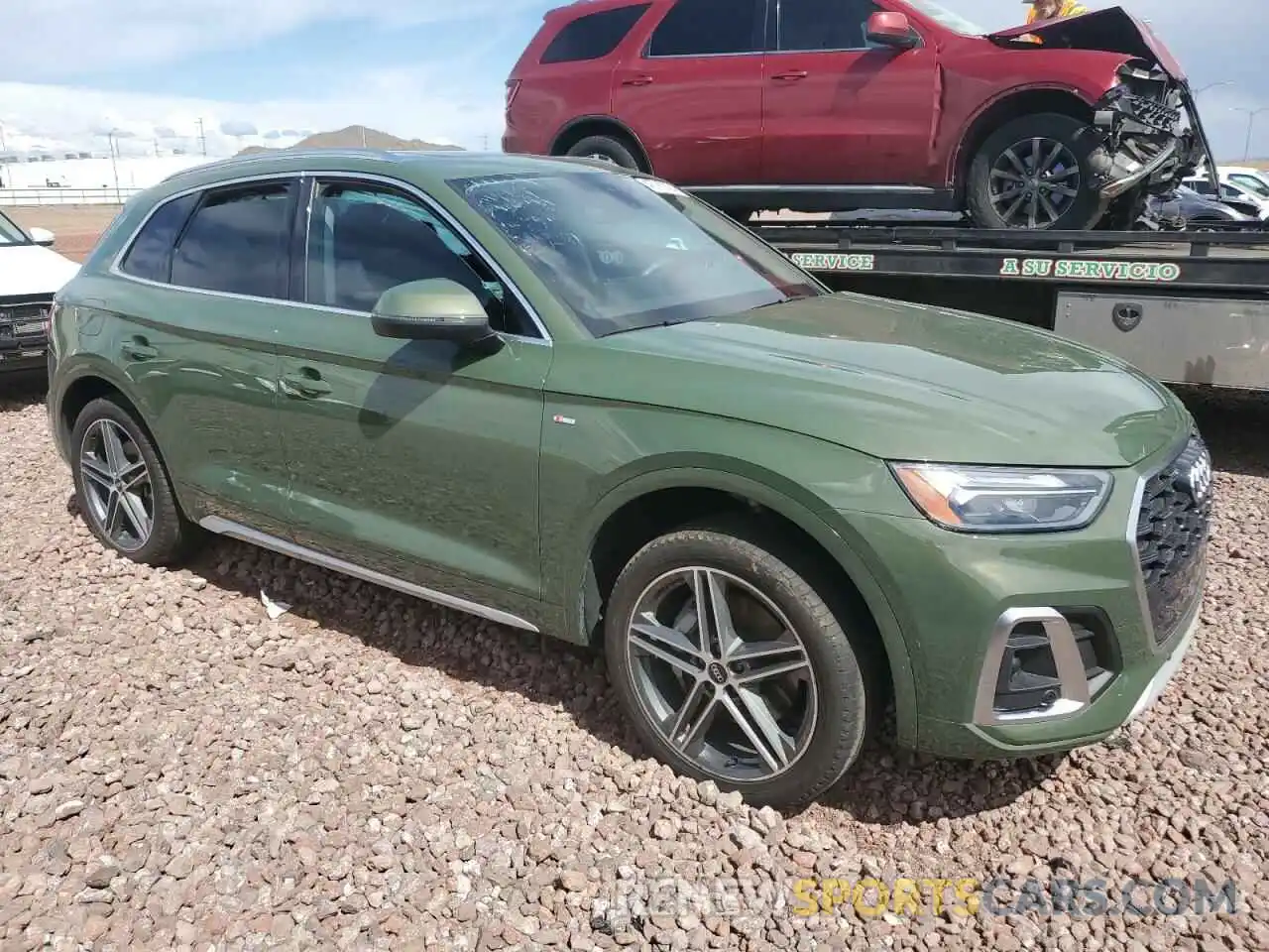 4 Photograph of a damaged car WA1E2AFY1M2070131 AUDI Q5 2021